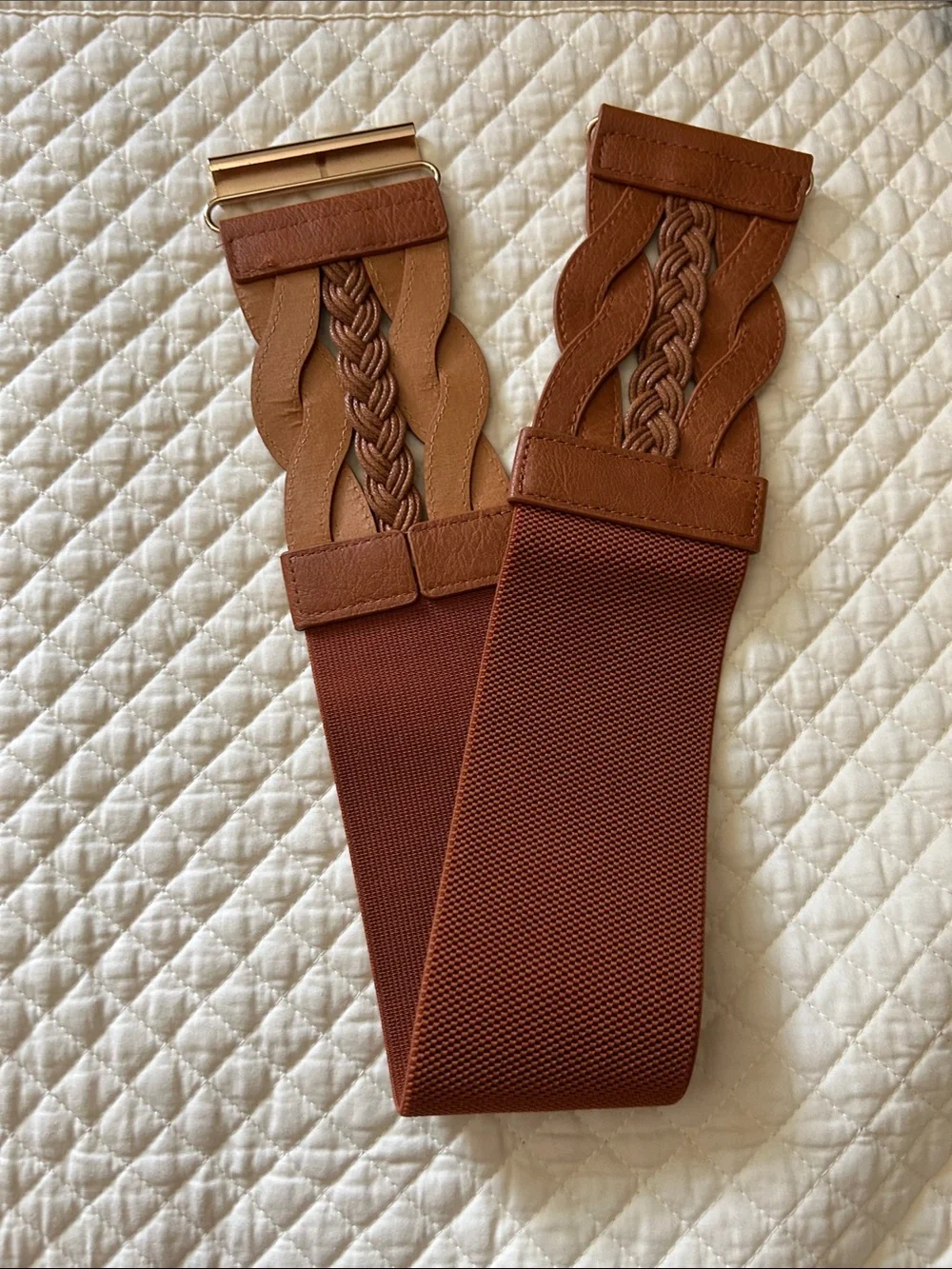 Source Unknown Tan Braided Stretch Waist Belt with Gold Clasp